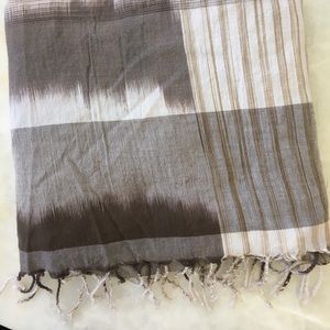 American Eagle Outfitters Scarf